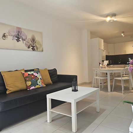 Hortensia Suites Apartments ,Los Cristianos لوس كريستيانوس المظهر الخارجي الصورة
