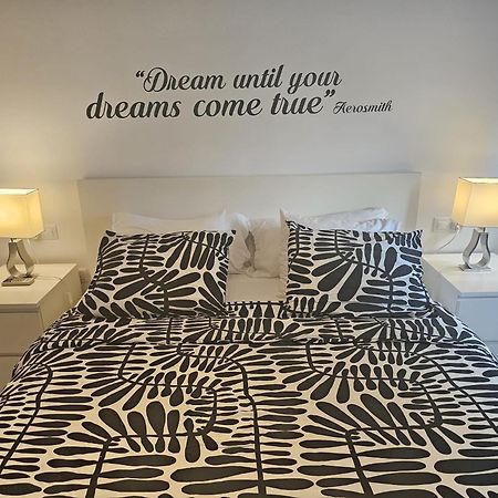 Hortensia Suites Apartments ,Los Cristianos لوس كريستيانوس المظهر الخارجي الصورة