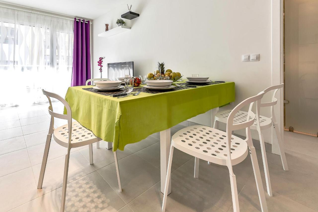 Hortensia Suites Apartments ,Los Cristianos لوس كريستيانوس المظهر الخارجي الصورة