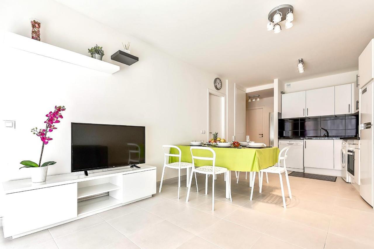 Hortensia Suites Apartments ,Los Cristianos لوس كريستيانوس المظهر الخارجي الصورة