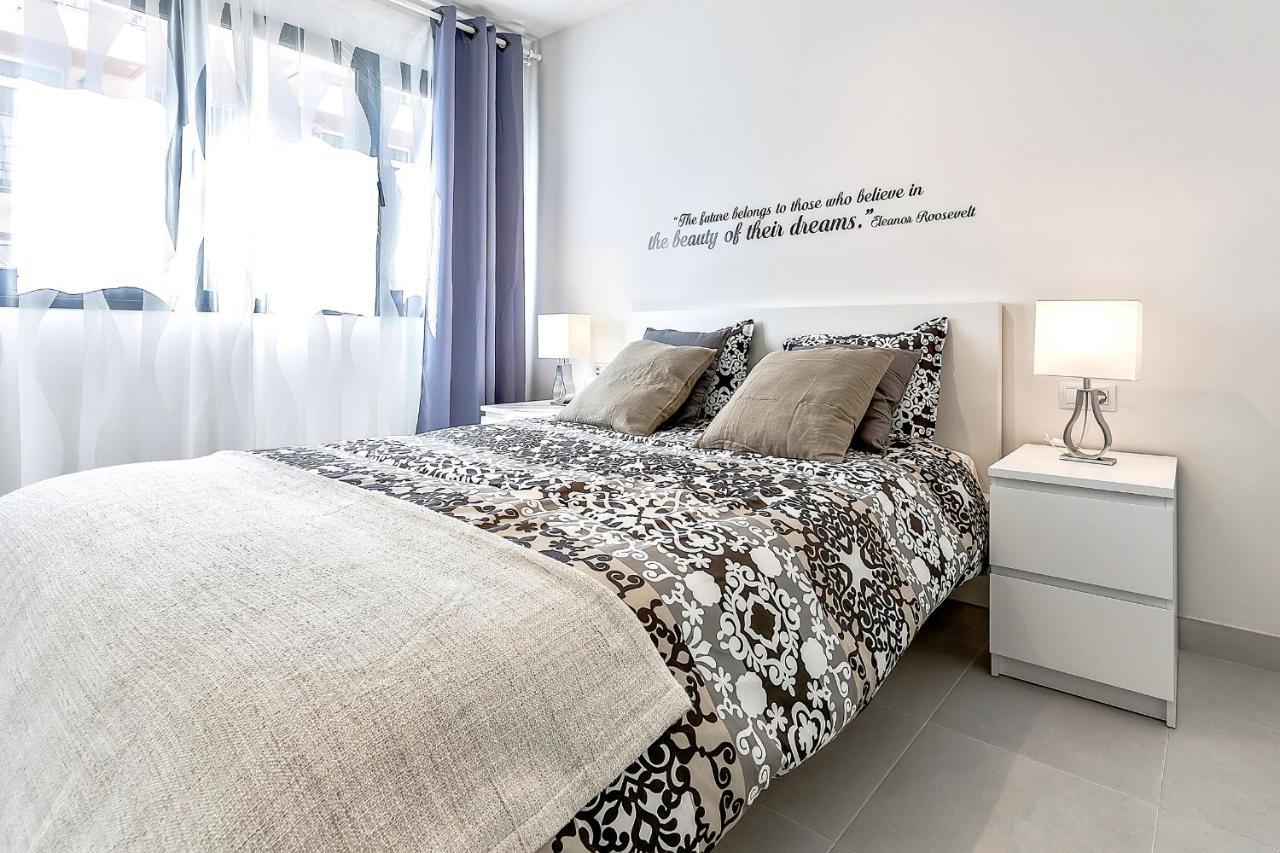 Hortensia Suites Apartments ,Los Cristianos لوس كريستيانوس المظهر الخارجي الصورة