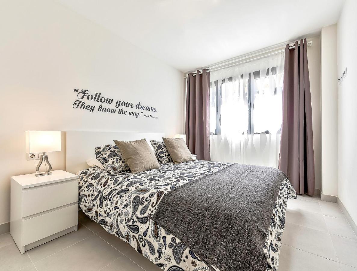 Hortensia Suites Apartments ,Los Cristianos لوس كريستيانوس المظهر الخارجي الصورة