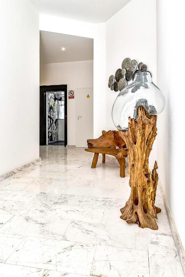 Hortensia Suites Apartments ,Los Cristianos لوس كريستيانوس المظهر الخارجي الصورة